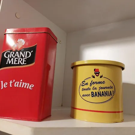 Tranquille Dans La Cité Du Mimosa - Axelle Loc'appart Сasa de vacaciones *